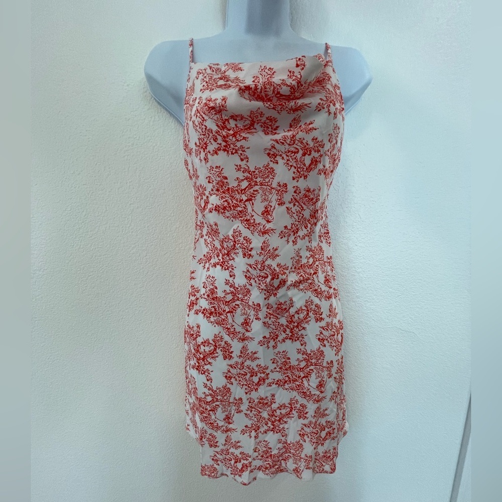 NWT Urban Outfitters Red and White Patterned Slip Dress Spaghetti Straps Small S - Picture 5 of 11